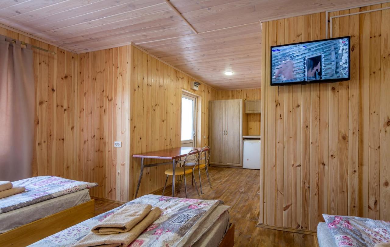 Liman Park Eco Hotel Stara Zbur'yivka ภายนอก รูปภาพ